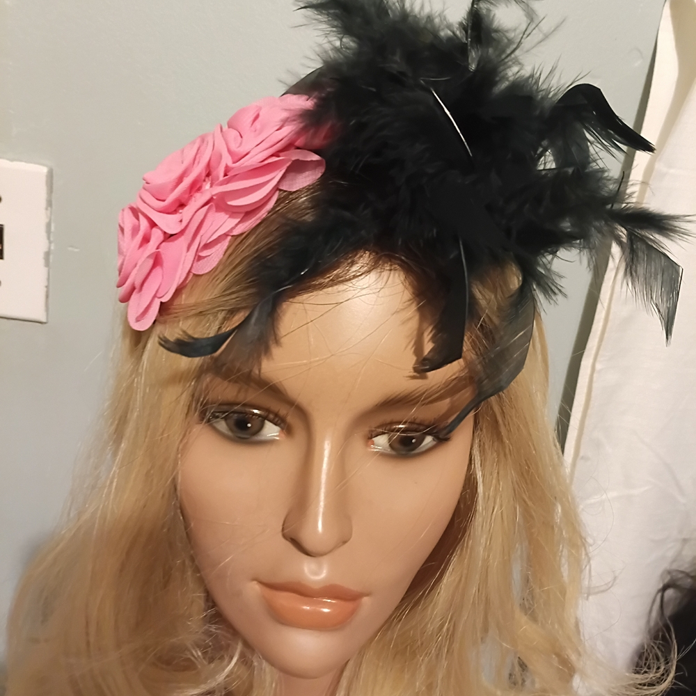 Elegant Black and Pink Feathered Headband